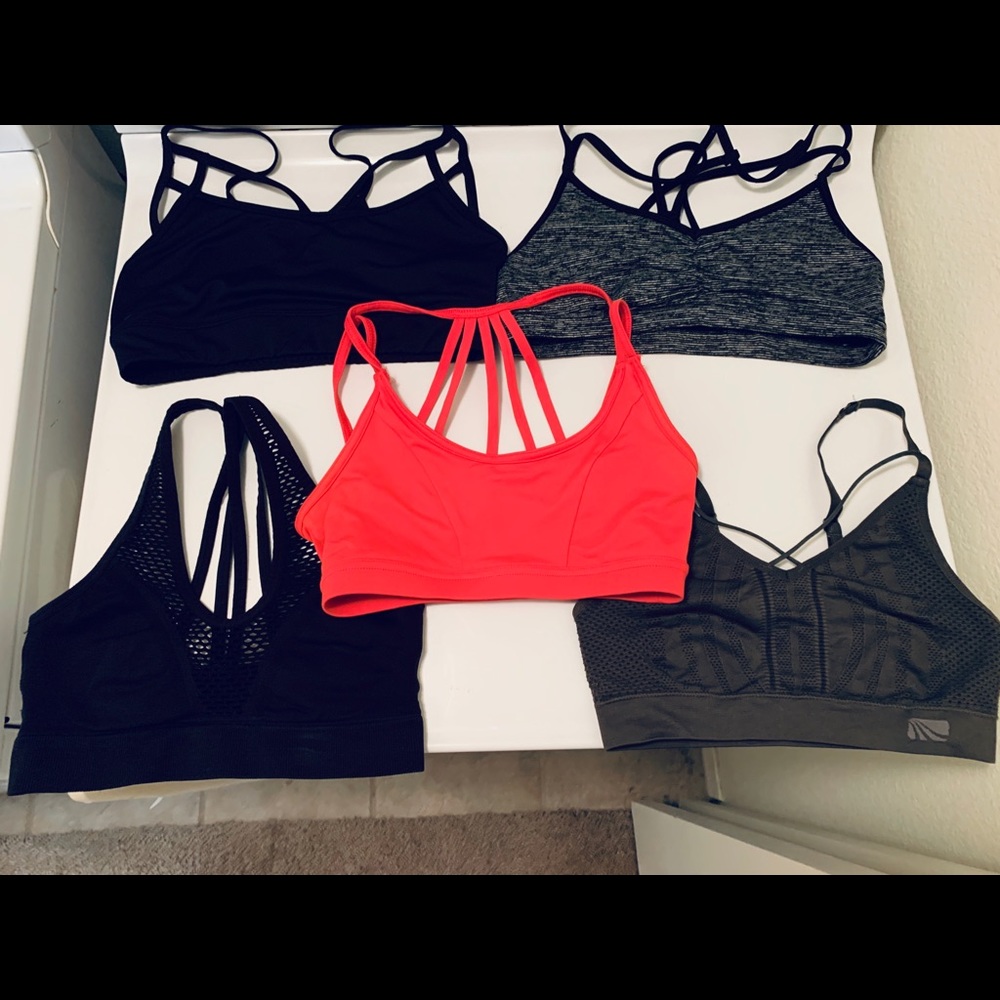 SALE🖤like new assorted Sports bras bundle🖤